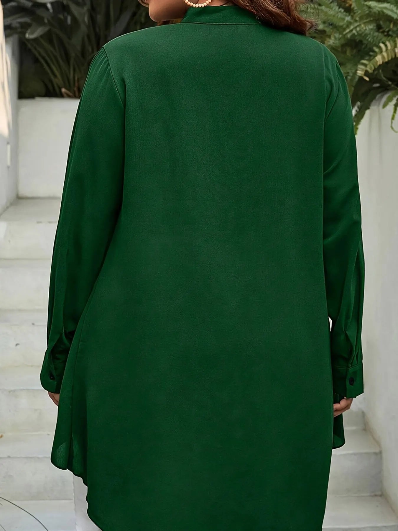 Women's oversized woven solid color spring/summer casual shirt